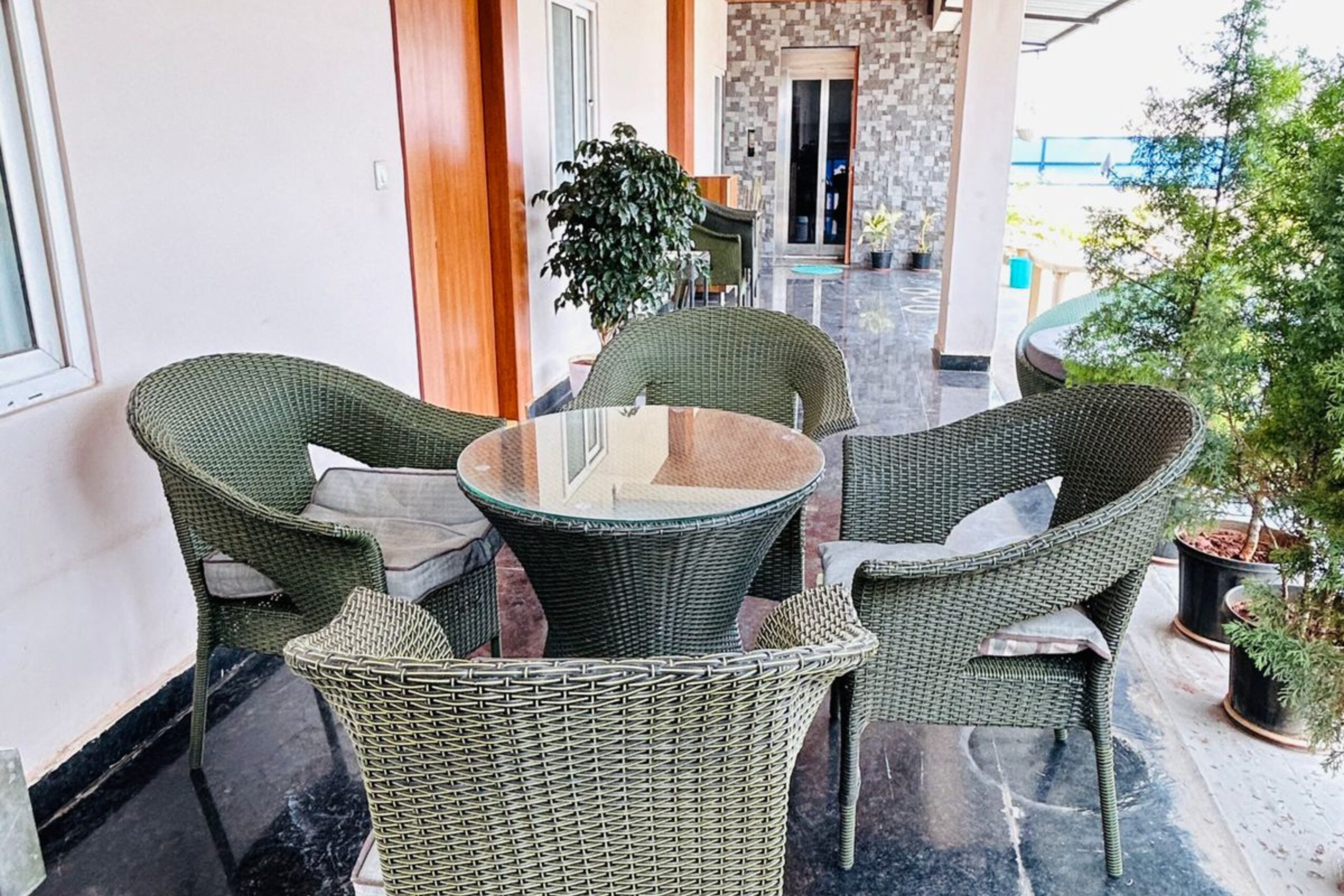 Manikonda Guest House